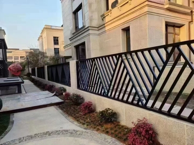 锌钢护栏14-小区围墙护栏